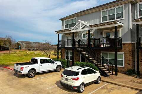 1725 Harvey Mitchell Parkway, College Station, TX 77840