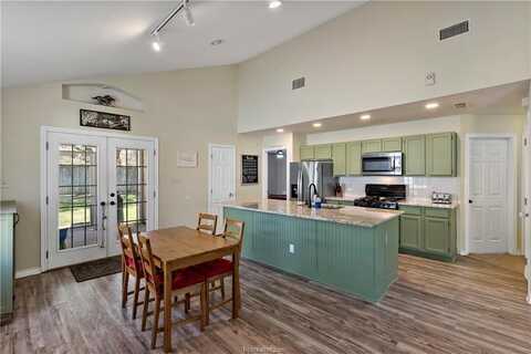 2113 Echols Street, Bryan, TX 77801