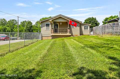 901 E 1st Ave, Lenoir City, TN 37771