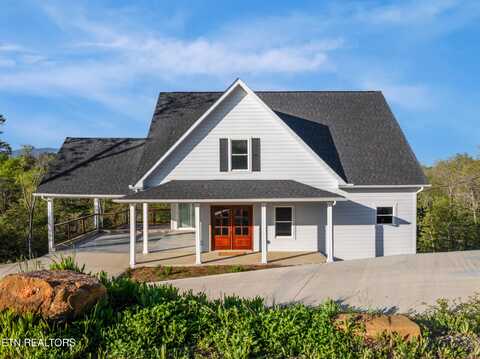 1410 Clear Pt Tr, Dandridge, TN 37725