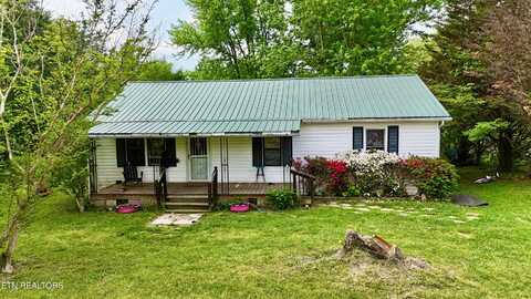 129 George Howard Rd, Sunbright, TN 37872