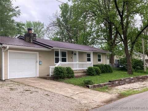 412 Jefferson Street, Versailles, MO 65084