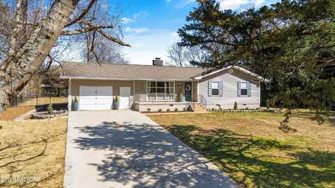 4912 Spring Creek Rd, Knoxville, TN 37920