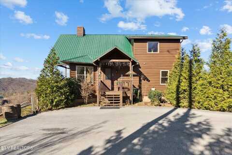 2498 Black Bear Ridge Way, Sevierville, TN 37862