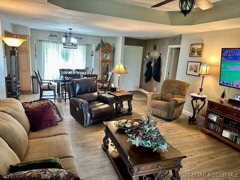 145 Costa Del Sol Drive, Lake Ozark, MO 65049