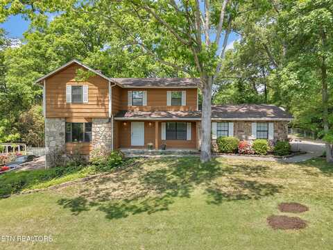 9909 San Madre Drive, Knoxville, TN 37922