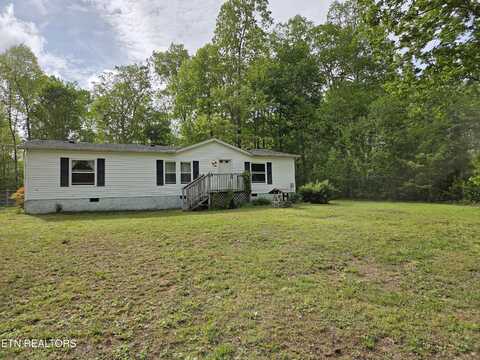 149 Carter Town Rd, Crossville, TN 38571