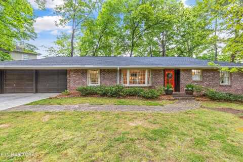 602 Forest Hills Blvd, Knoxville, TN 37919