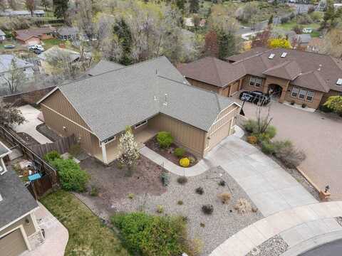 635 Wildland Drive, Klamath Falls, OR 97601