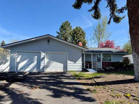 5819 Southgate Drive, Klamath Falls, OR 97603