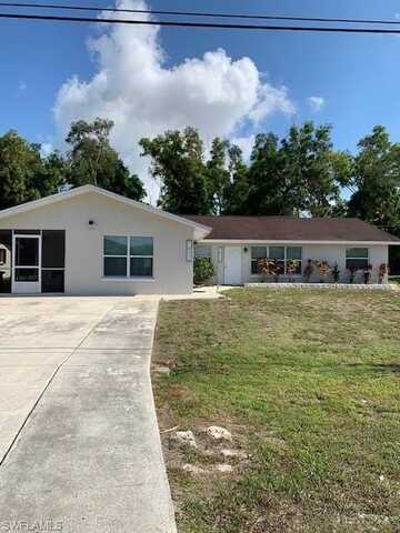 7653 Winged Foot, FORT MYERS, FL 33967