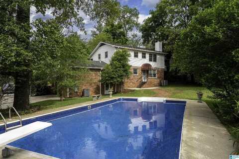913 CHESTNUT STREET, VESTAVIA HILLS, AL 35216