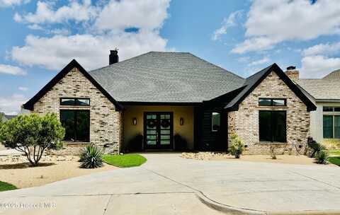 1311 Camelot Avenue, Wolfforth, TX 79382