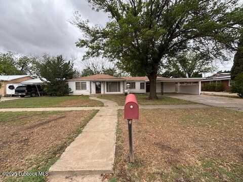 635 S 18th Street, Slaton, TX 79364