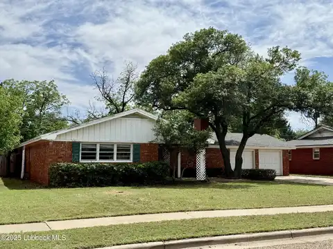 2107 53rd Street, Lubbock, TX 79412