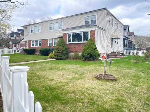 124 Dutchess Avenue, Brooklyn, NY 10304