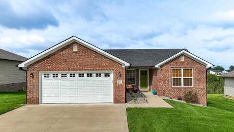 409 Middle Creek Way, Berea, KY 40403