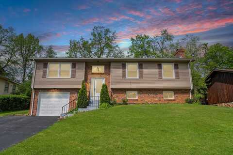 329 Whitfield Drive, Lexington, KY 40515