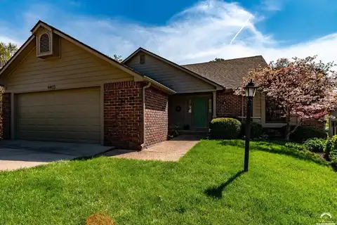 4407 Quail Pointe Road, Lawrence, KS 66047