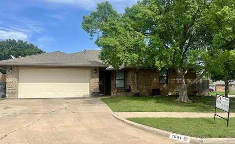 2601 NW Debracy Ave, Lawton, OK 73505