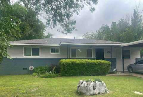 402 NW Mission Blvd, Lawton, OK 73507
