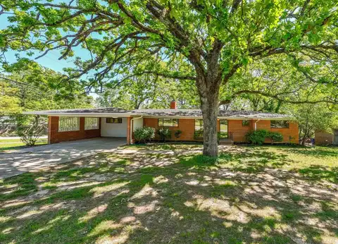 4712 Lochridge RD, North Little Rock, AR 72116