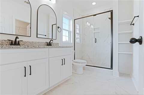 13 CROSSING COURT E, VALLEY, AL 36854