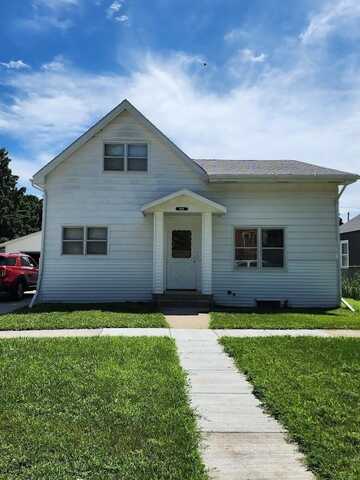 302 Green, Yankton, SD 57078