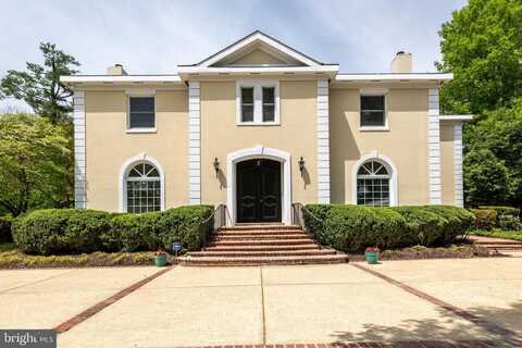 8030 GLENGALEN LN, CHEVY CHASE, MD 20815