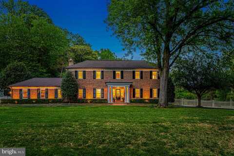 331 CANTERWOOD LN, GREAT FALLS, VA 22066