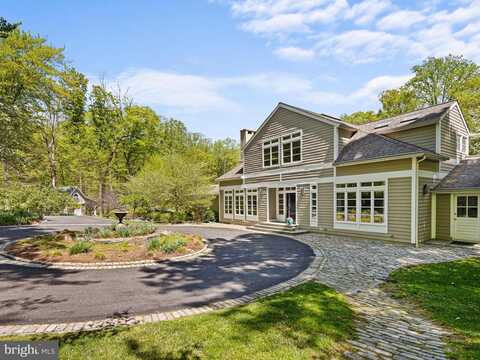 112 HAWKS NEST LN, CHADDS FORD, PA 19317