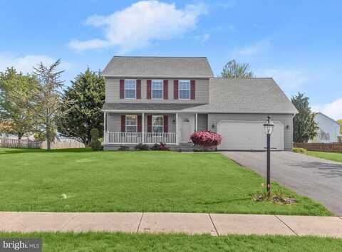 50 PREAKNESS ST, HANOVER, PA 17331