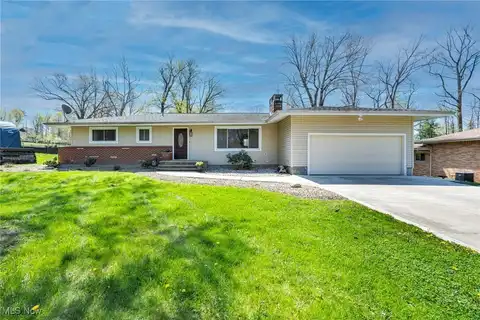 7438 BRIAR HILL DRIVE, WILLOUGHBY, OH 44094