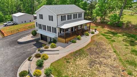 4607 Lowry Road, Goode, VA 24556