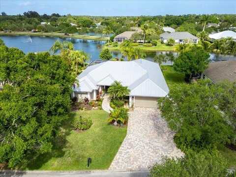 1020 WHITE TAIL AVENUE SW, VERO BEACH, FL 32968