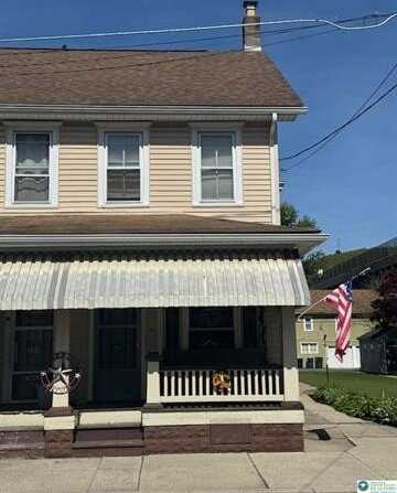 237 Franklin Street, Weissport, PA 18235