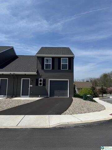 671 Sipos, Northampton, PA 18067