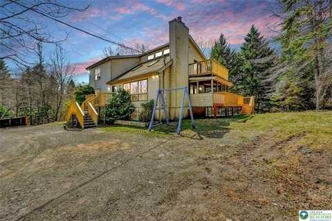 445 Minsi Trail, Tobyhanna, PA 18334