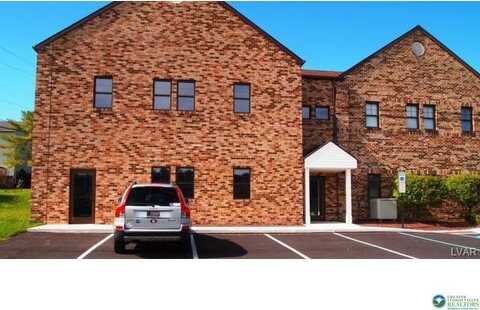 5649 Wynnewood Drive, White Hall, PA 18059