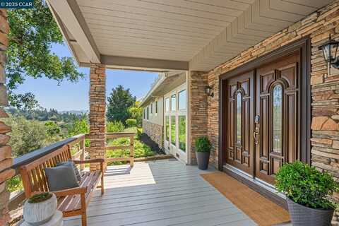 70 Lost Valley Dr, Orinda, CA 94563