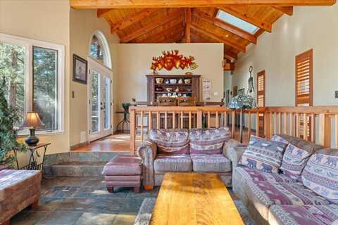 2434 Dardanelle Vista, Arnold, CA 95223