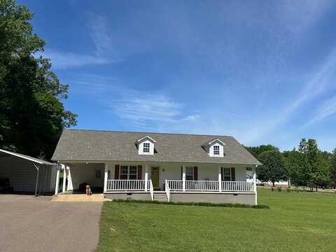 85 TWO BOYS, Savannah, TN 38372