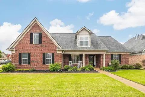 8239 BLUE LAGOON, Bartlett, TN 38002