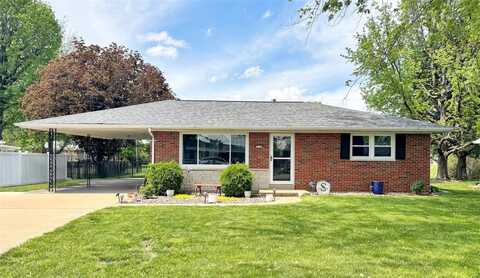 115 W Cascade Drive, Columbia, IL 62236