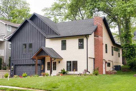 539 Hickory Hollow, Kirkwood, MO 63122