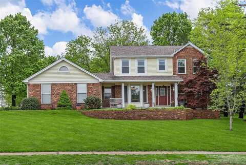 11987 Autumn Lakes Drive, Maryland Heights, MO 63043