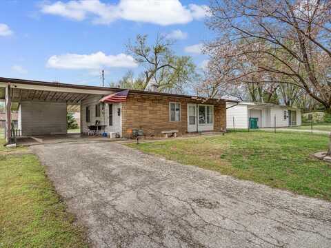 1120 Saint Michael Drive, East Saint Louis, IL 62206