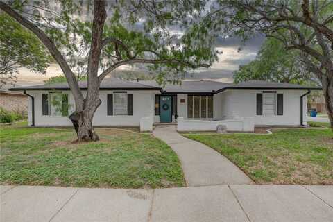 100 Presidio Drive, Portland, TX 78374