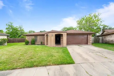 5718 Crestland Drive, Corpus Christi, TX 78415