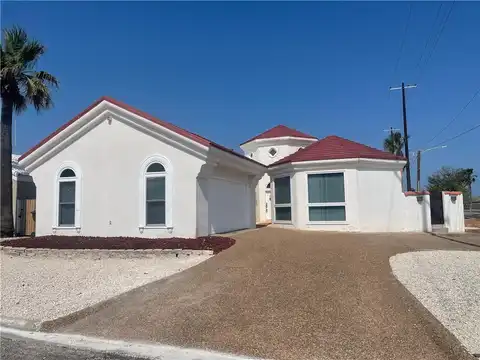 15234 Isla Pinta Court, Corpus Christi, TX 78418